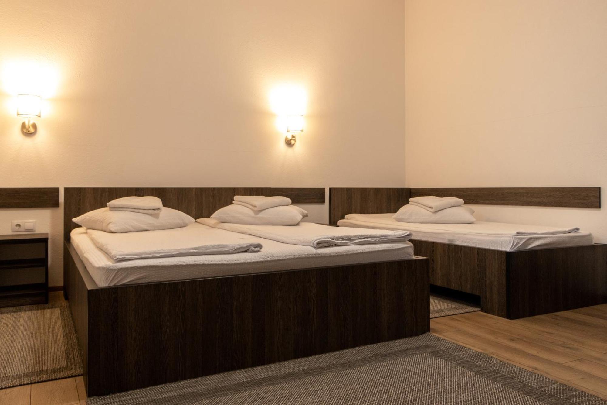 Hotel Tranzit Одорхею-Секуйеск Экстерьер фото